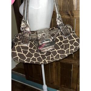 Women’s Guess Small Duffle Bag Hobo Giraffe Magnetic Zip Logo